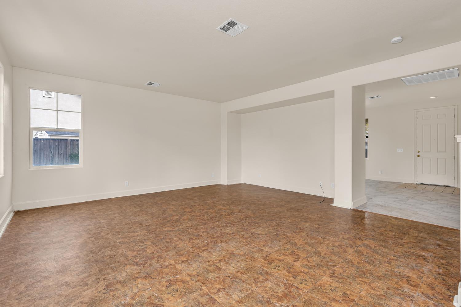 Los Banos, California 93635, United States, 4 Bedrooms Bedrooms, ,3 BathroomsBathrooms,Residential,Active,245790