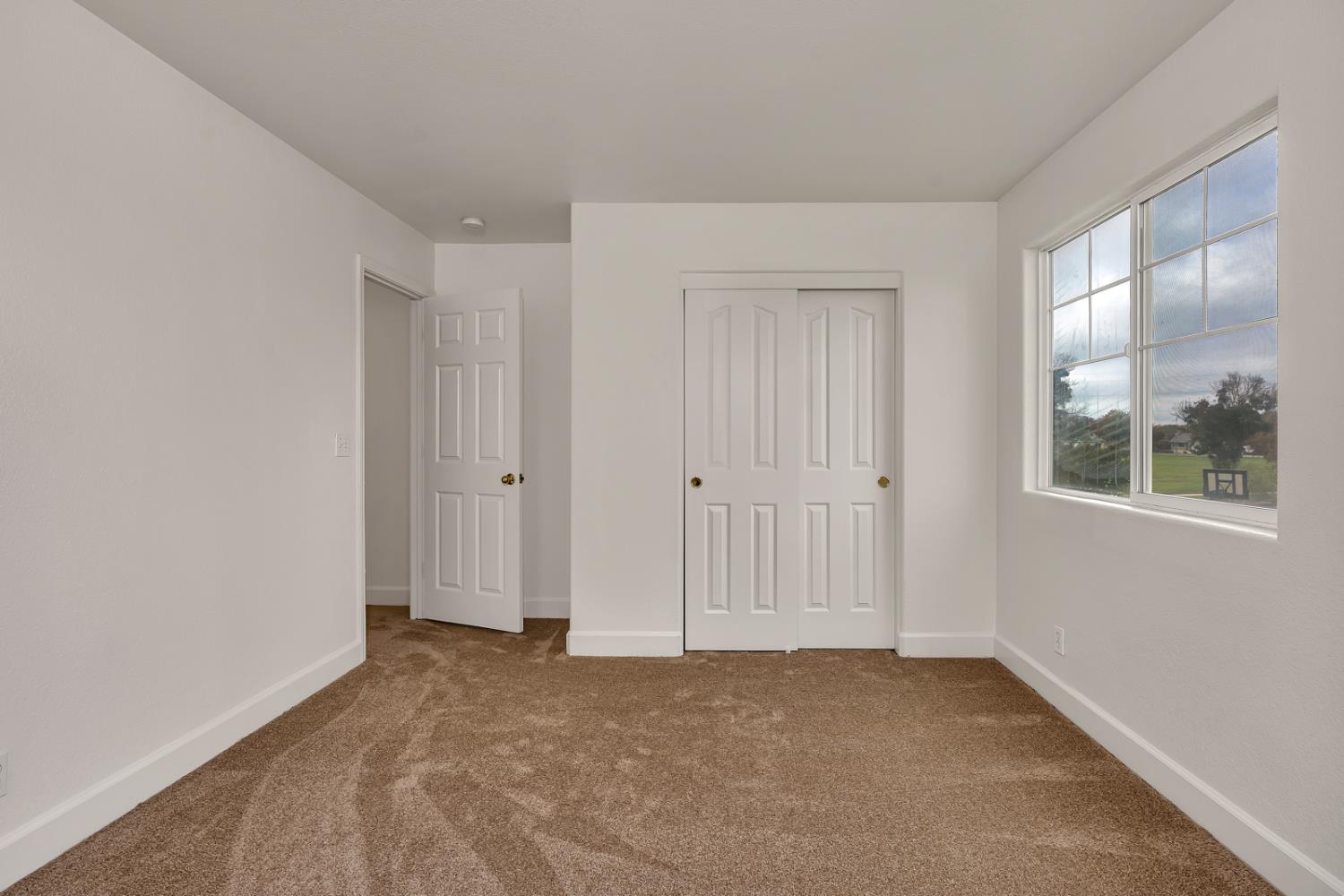 Los Banos, California 93635, United States, 4 Bedrooms Bedrooms, ,3 BathroomsBathrooms,Residential,Active,245790