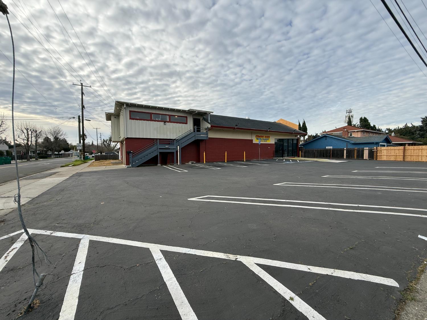 1804 Country Club Boulevard