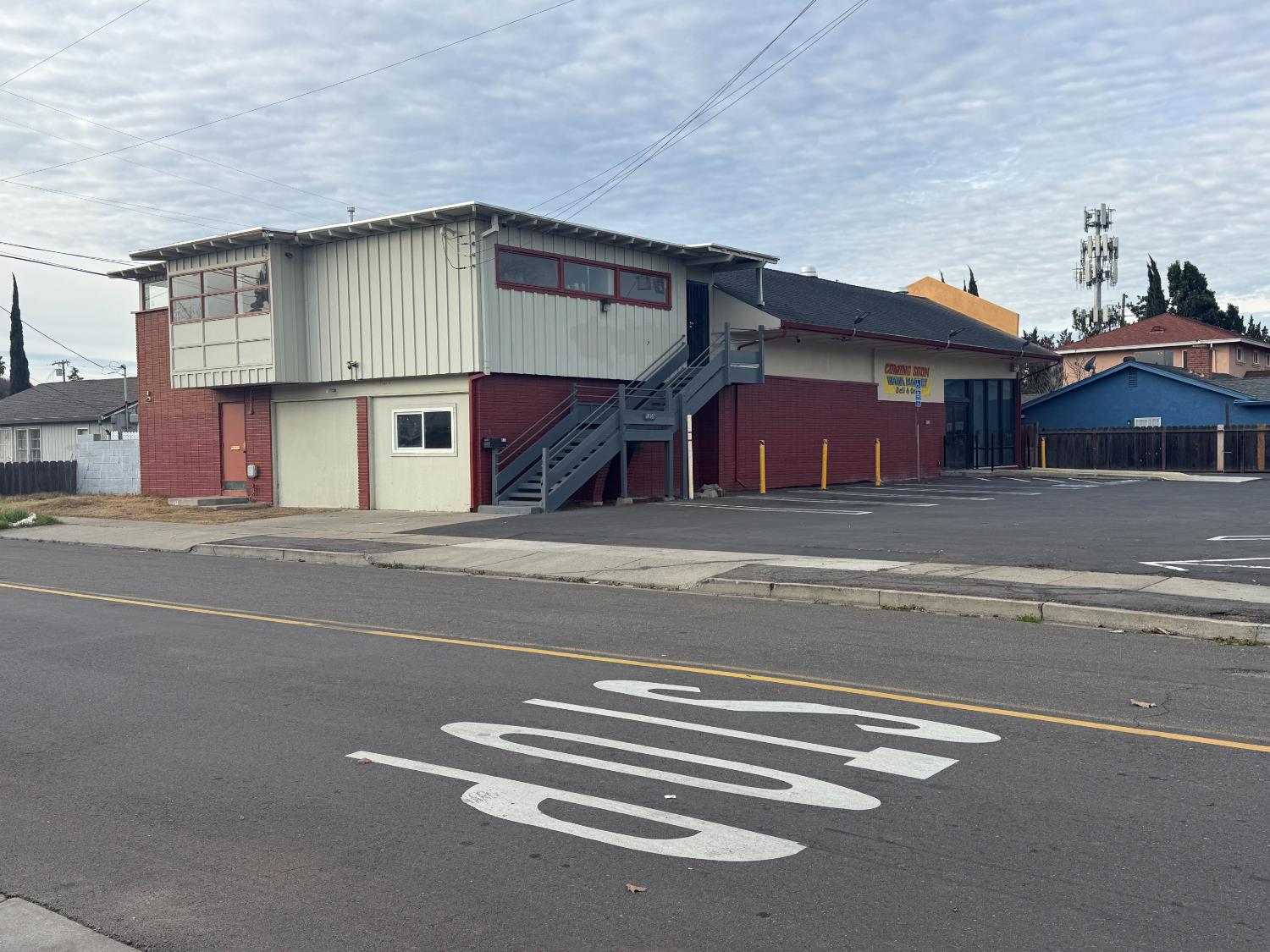 1804 Country Club Boulevard