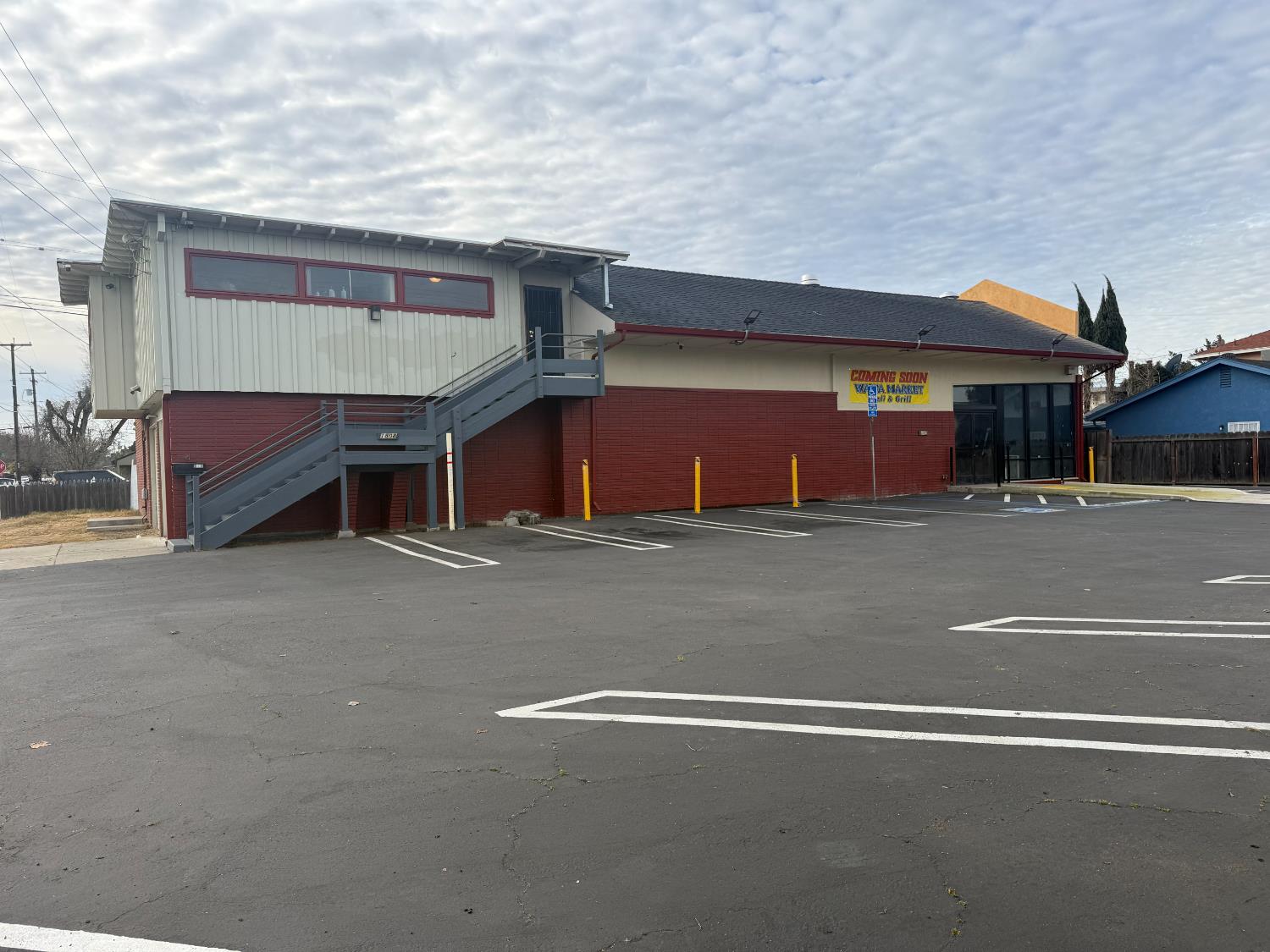 1804 Country Club Boulevard