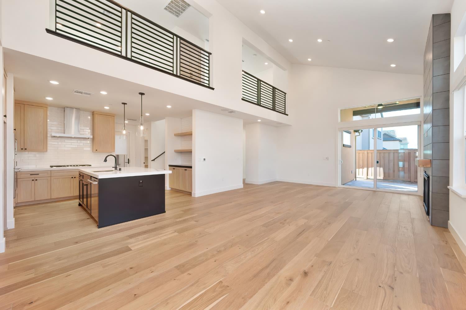 7100 Soleil Way