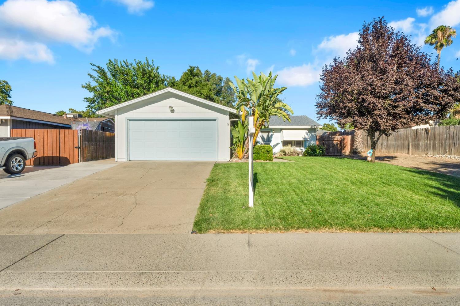 6810 Blue Duck Way