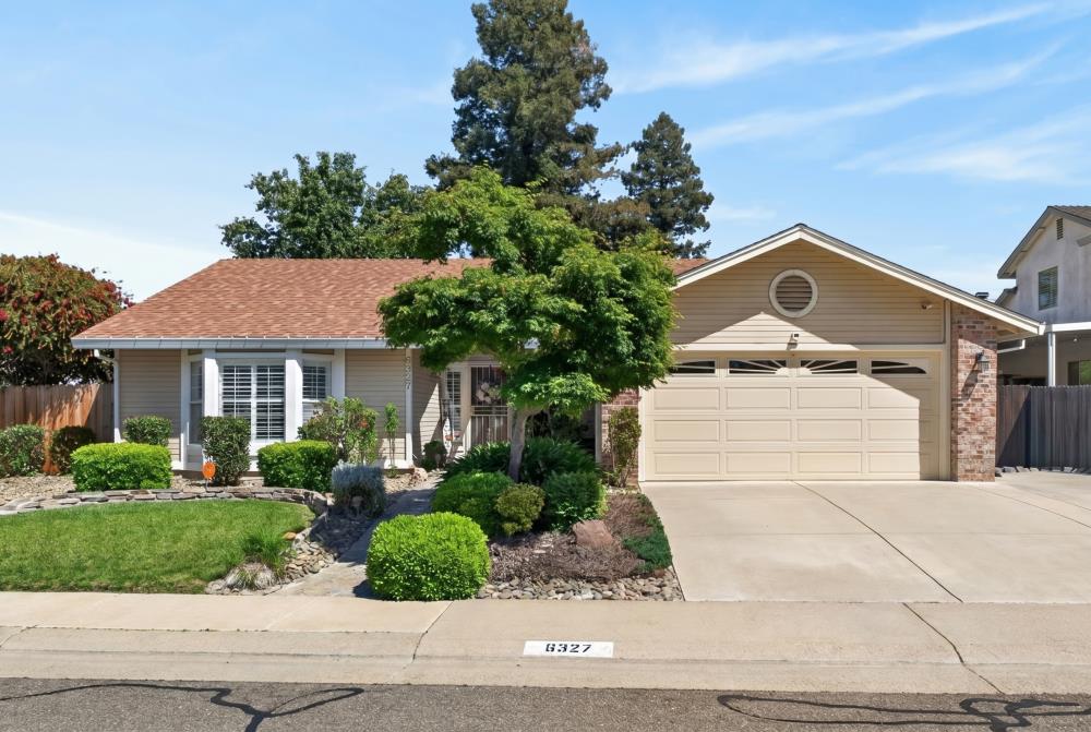 6327 Laguna Villa Way