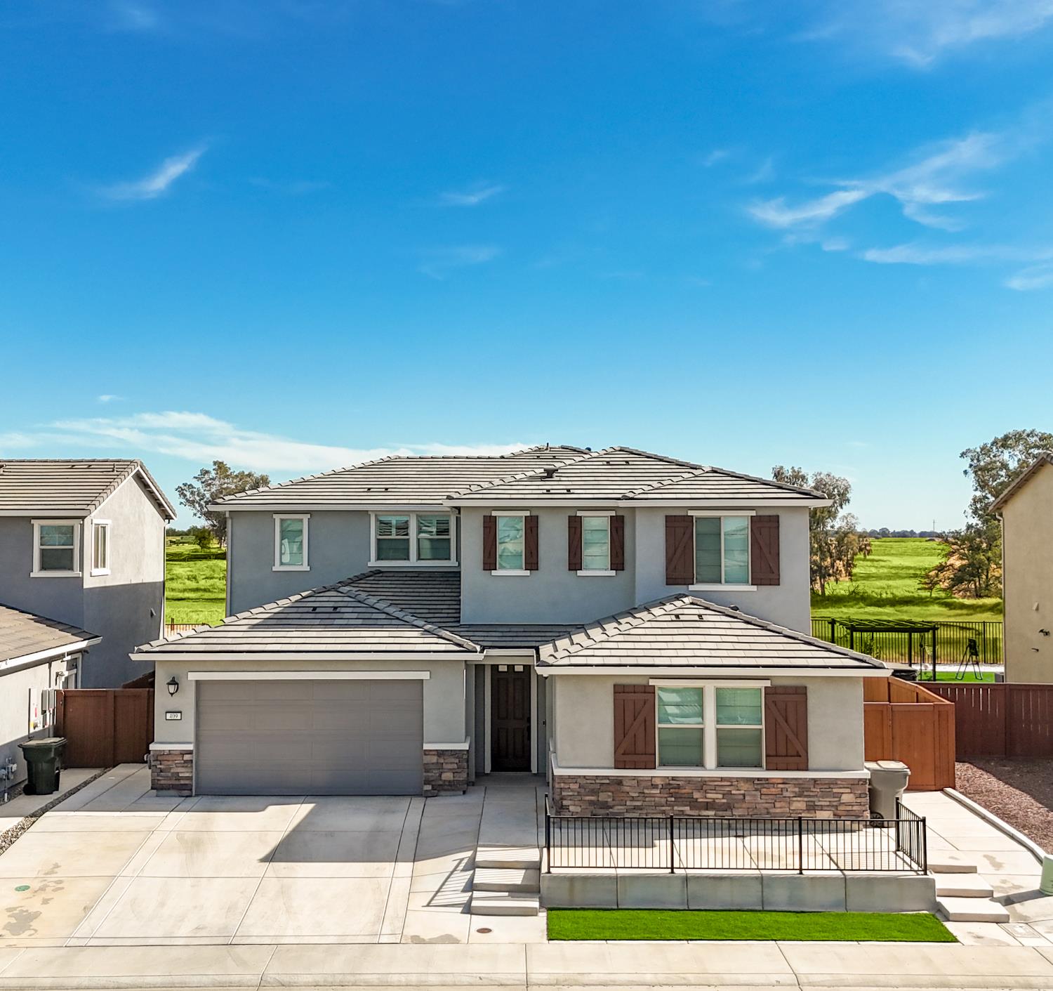 409 Cloud Peak Court