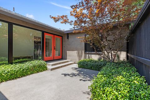 685 Geer Court Modesto CA 95354