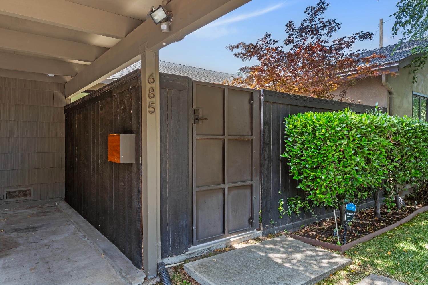 685 Geer Court