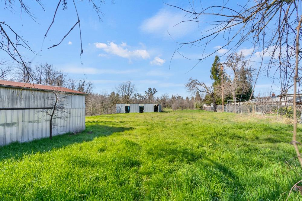 6515 Mariposa Avenue