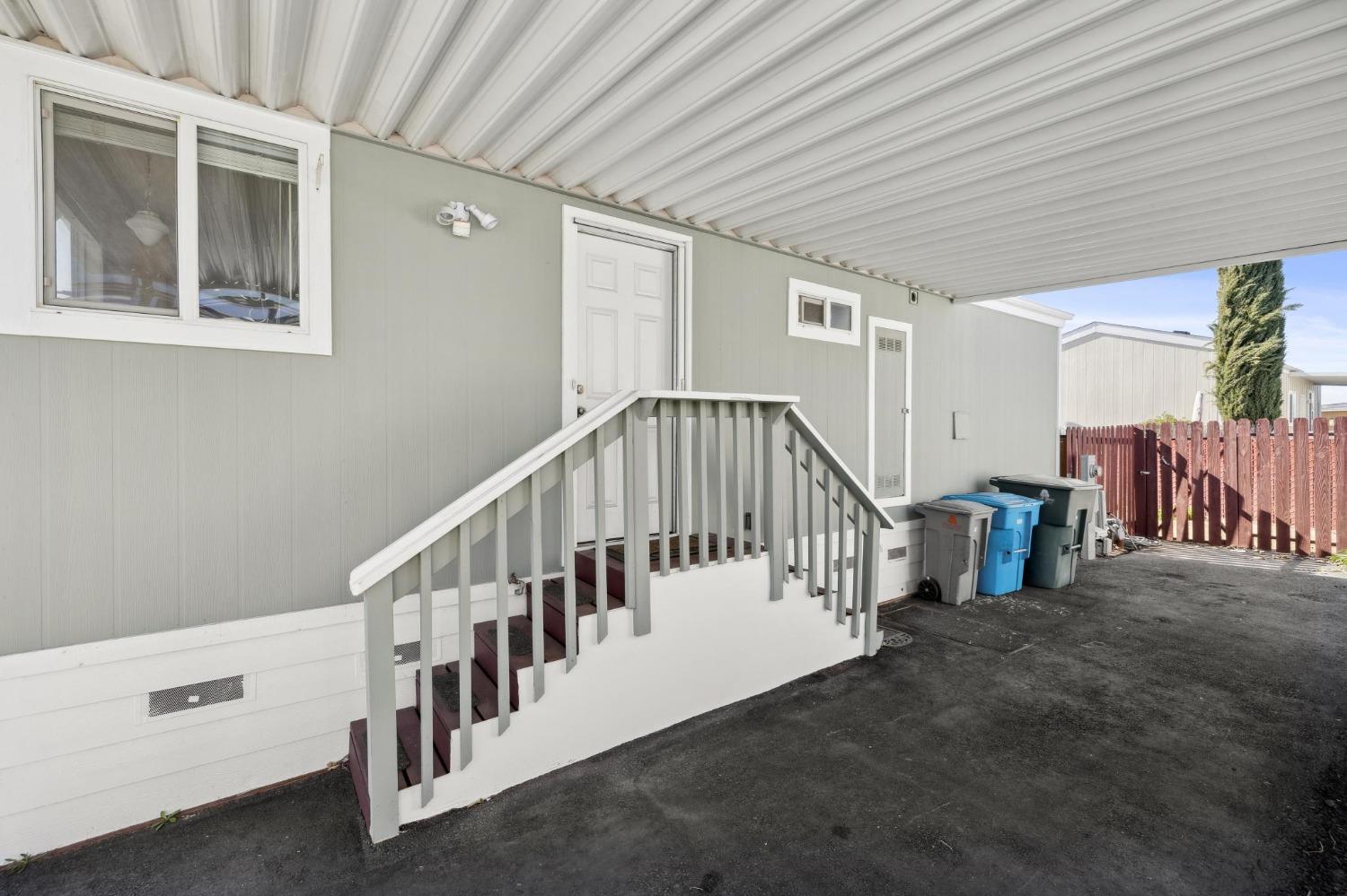 8282 Murray Ave 86