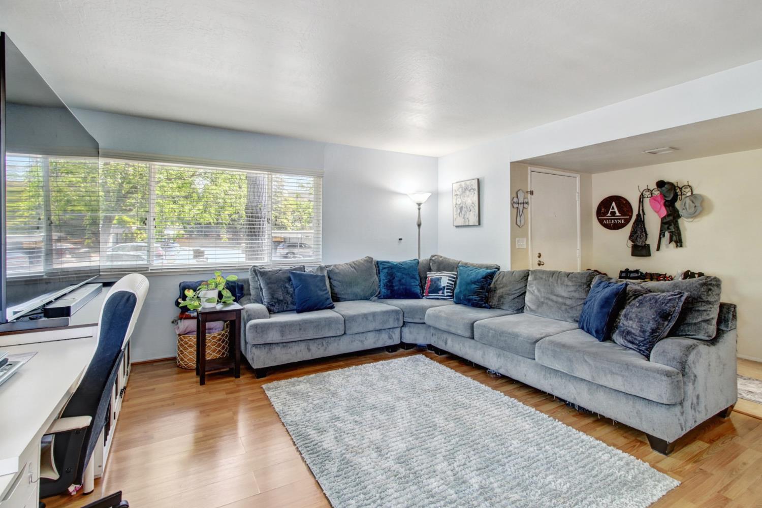 5136 Greenberry Drive