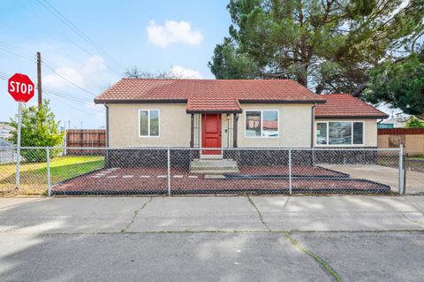 8024 33rd Avenue Sacramento CA 95824