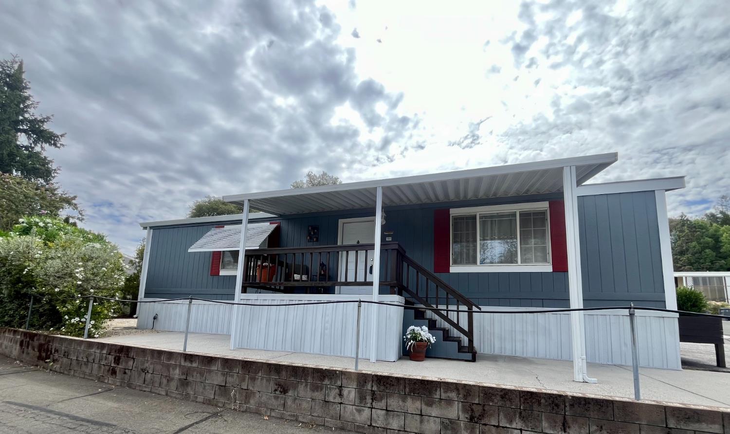 2540 Grass Valley Highway 80