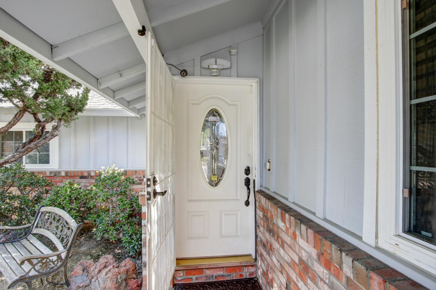 205 Alpine Place