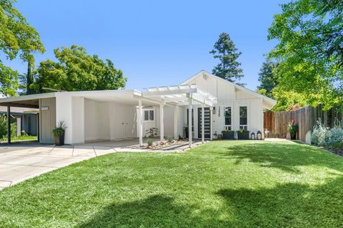 1220 Halifax Avenue Davis CA 95616
