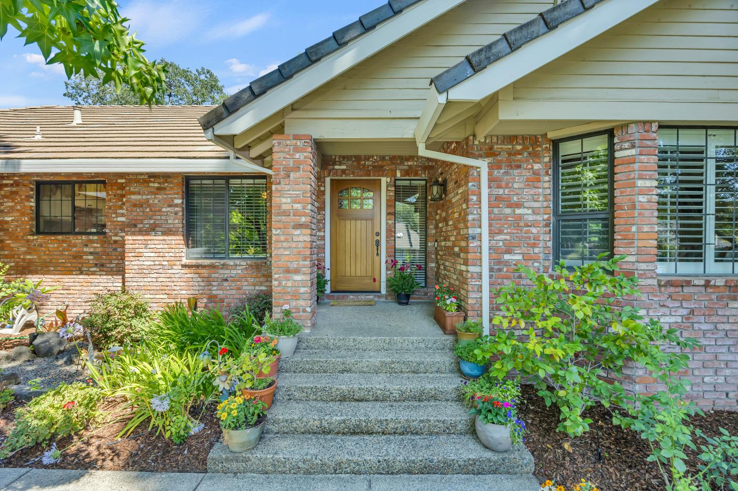 7310 Hill Road