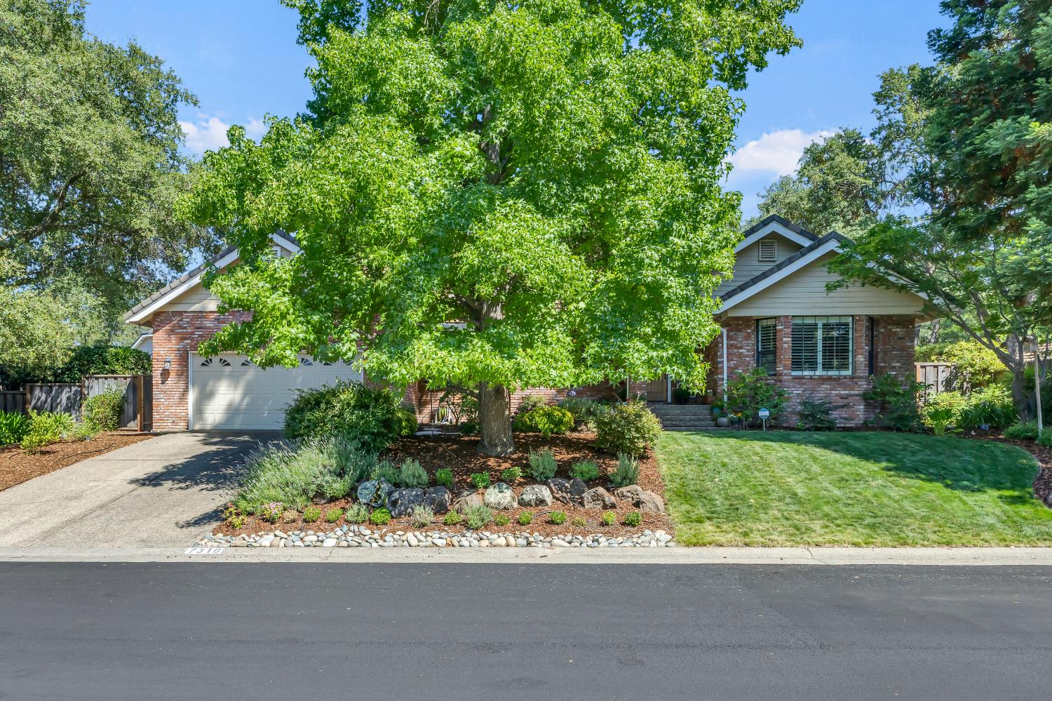 7310 Hill Road