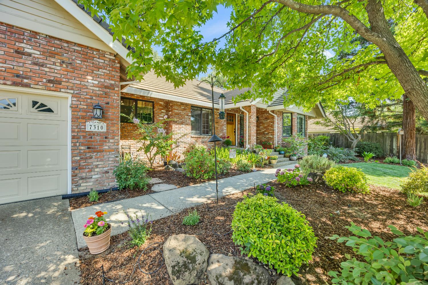 7310 Hill Road