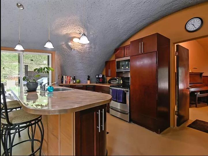 14522 Deerhaven Lane