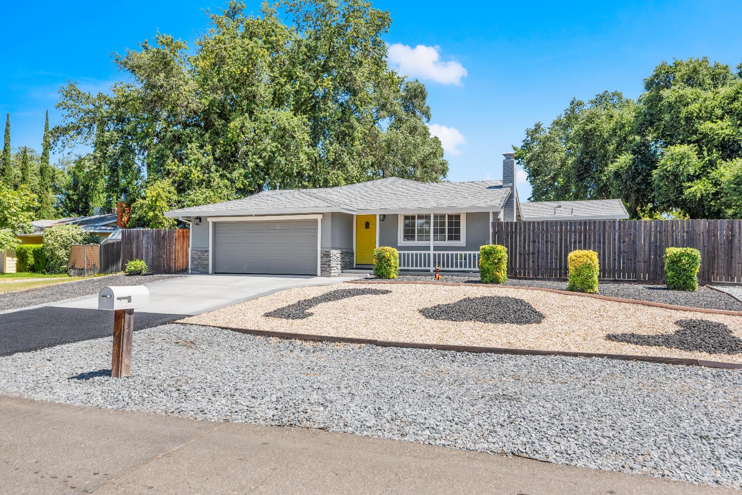 6936 Kon Tiki Drive