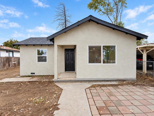 743 THRASHER AVE, MODESTO, CA 95354 - Image 5248b19e7f8a4f2d6a59e0e34ccb32f6/1452356507