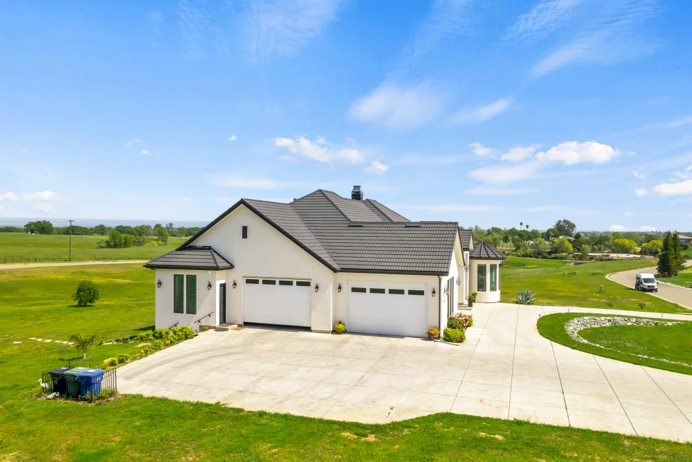 12201 Vineyard Hill Court