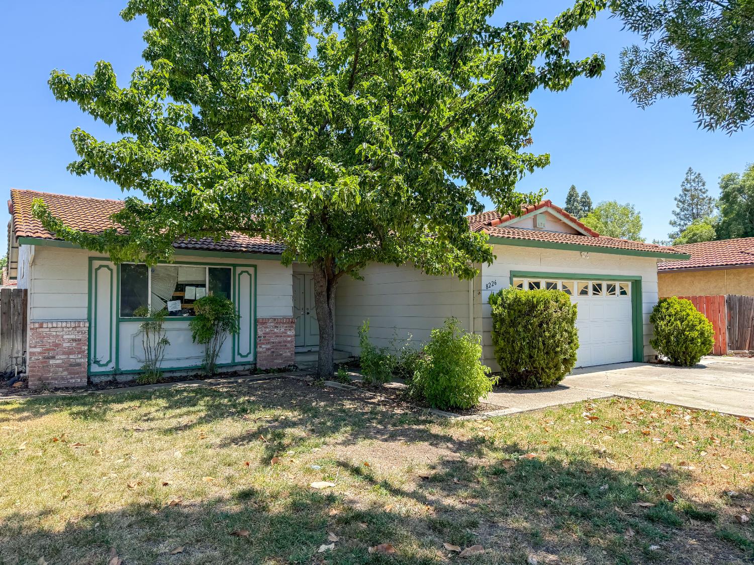 8226 Manhattan Drive