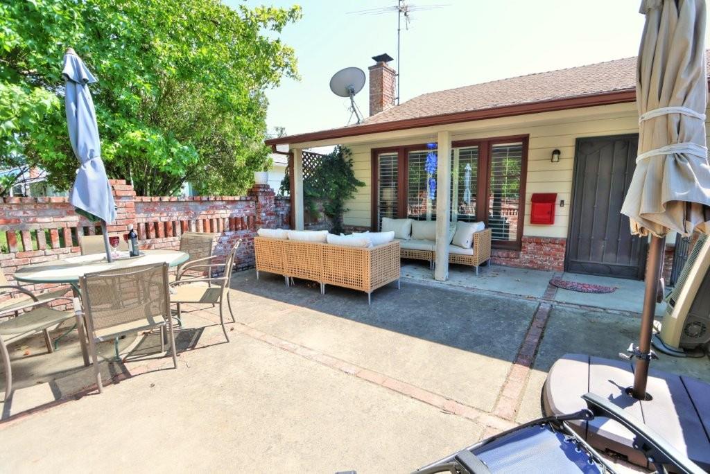 4000 LUSK Drive