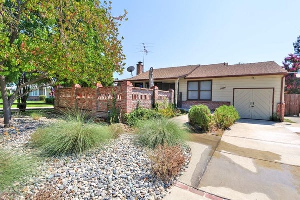 4000 LUSK DR, SACRAMENTO, CA 95864 - Image 52b70d75fad8ec3f4ed2eba39ada6325/3977340998