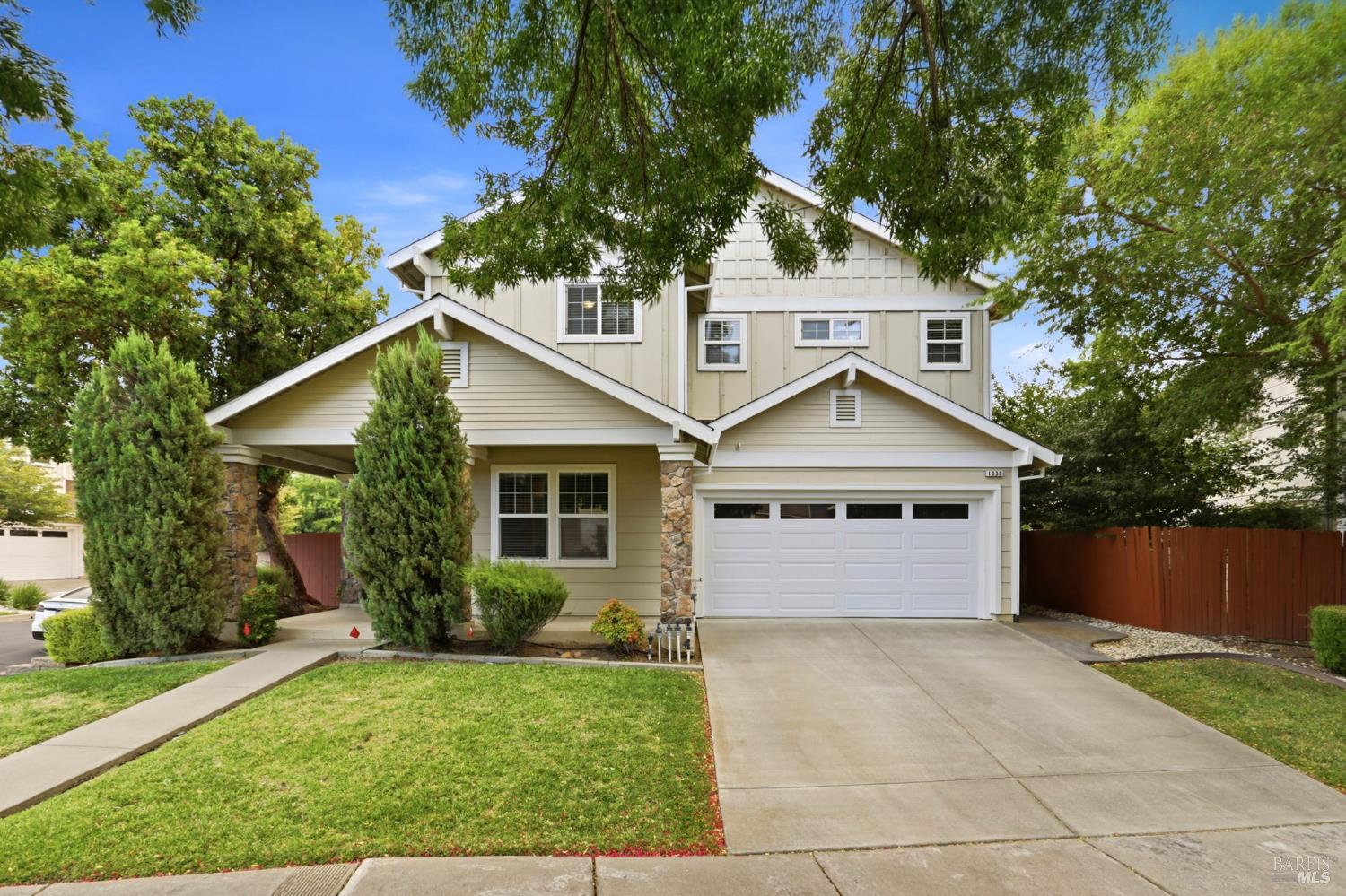 1030 Countrywood Lane
