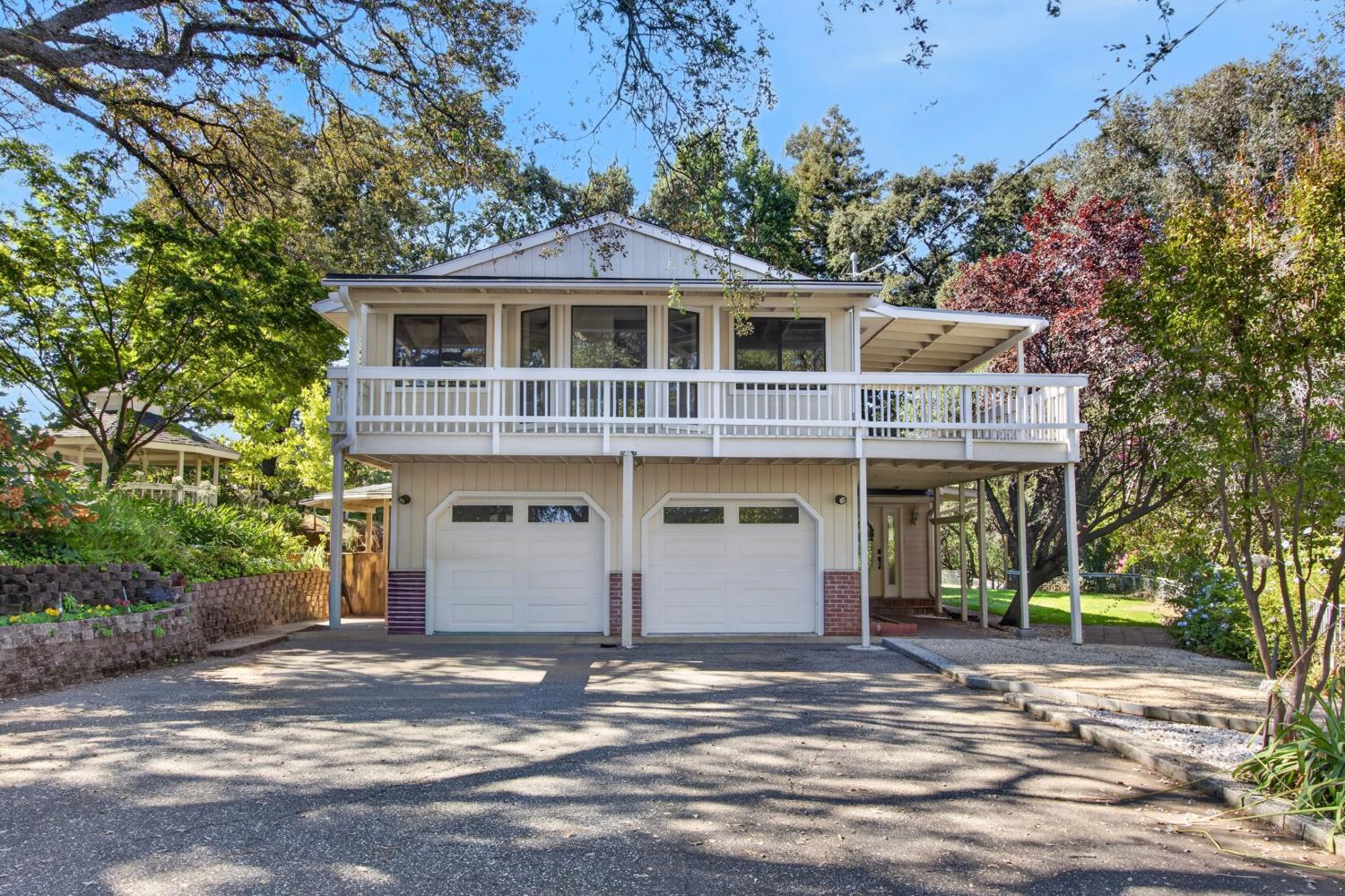 2625 Frontier Road