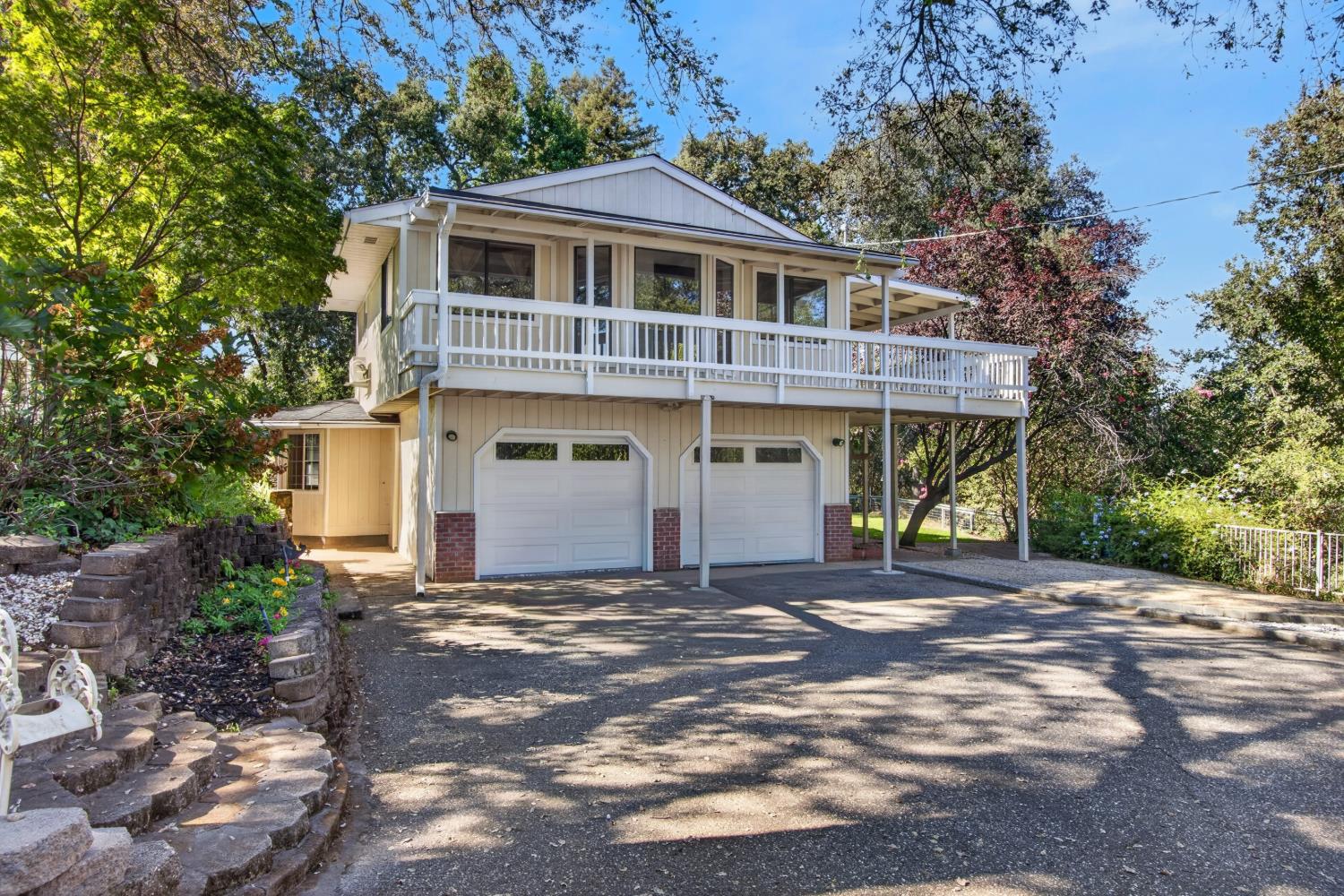 2625 Frontier Road