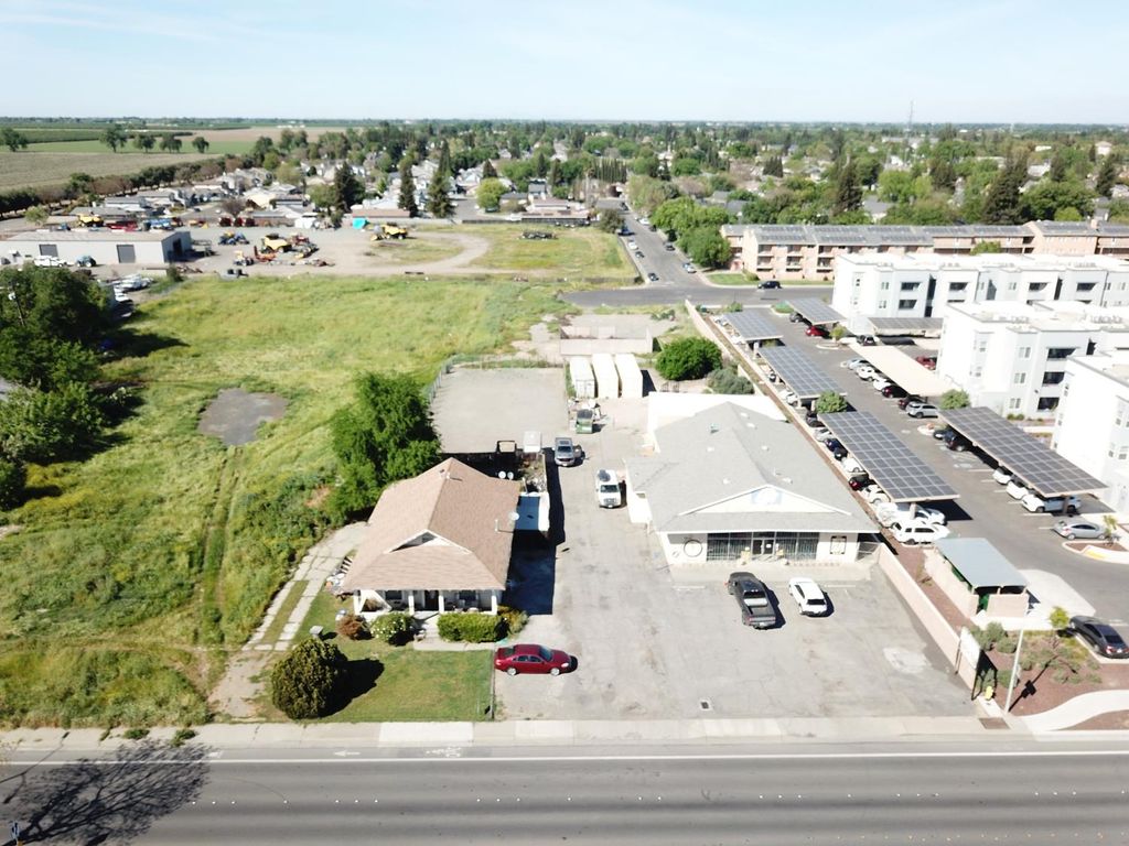 Photo of 356 W Main Street, Woodland, CA 95695 (MLS # 226035248)