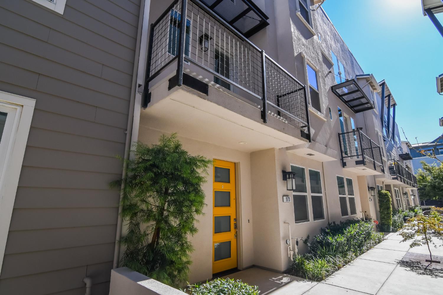973 Legend Terrace