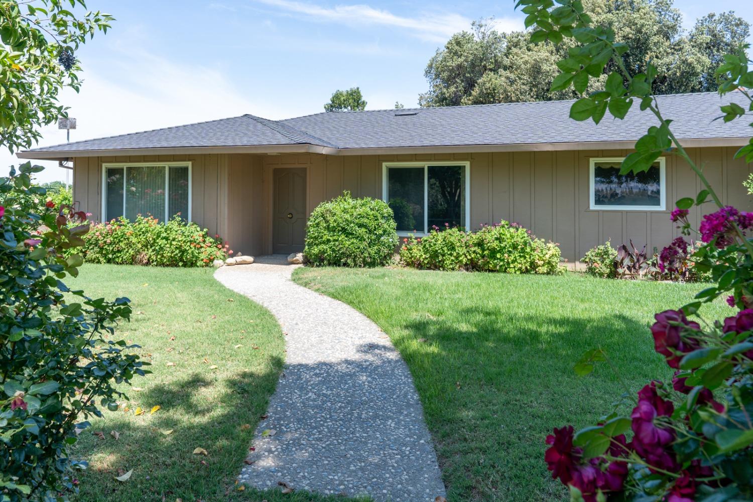 Gustine, California 95322, United States, 3 Bedrooms Bedrooms, ,3 BathroomsBathrooms,Residential,Active,127499