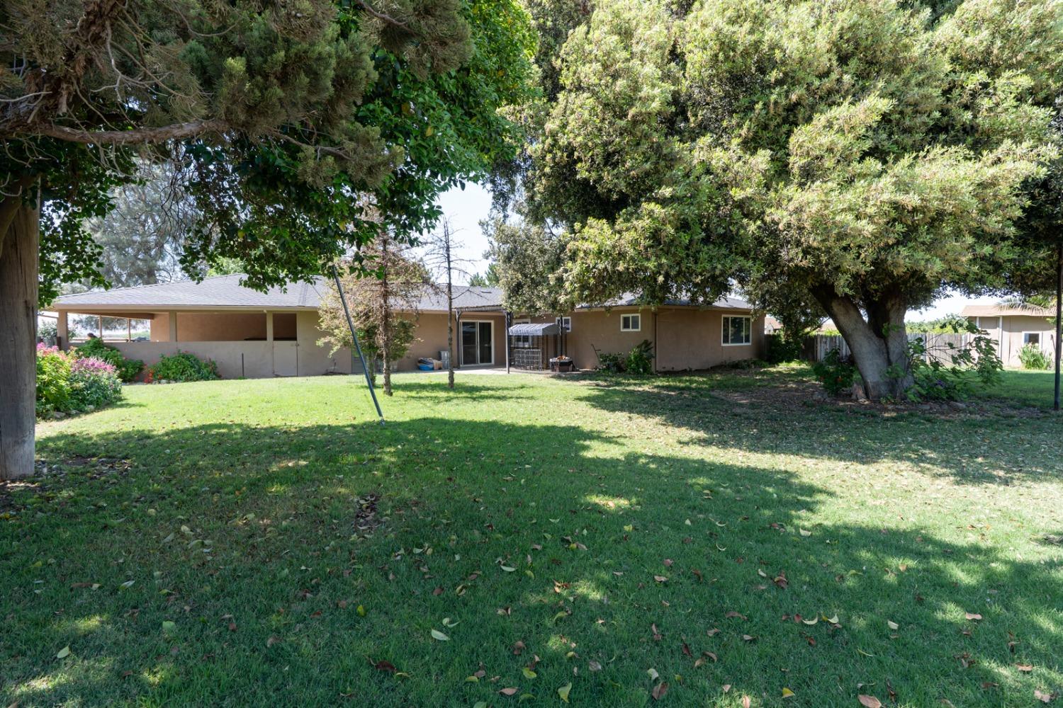 Gustine, California 95322, United States, 3 Bedrooms Bedrooms, ,3 BathroomsBathrooms,Residential,Active,127499