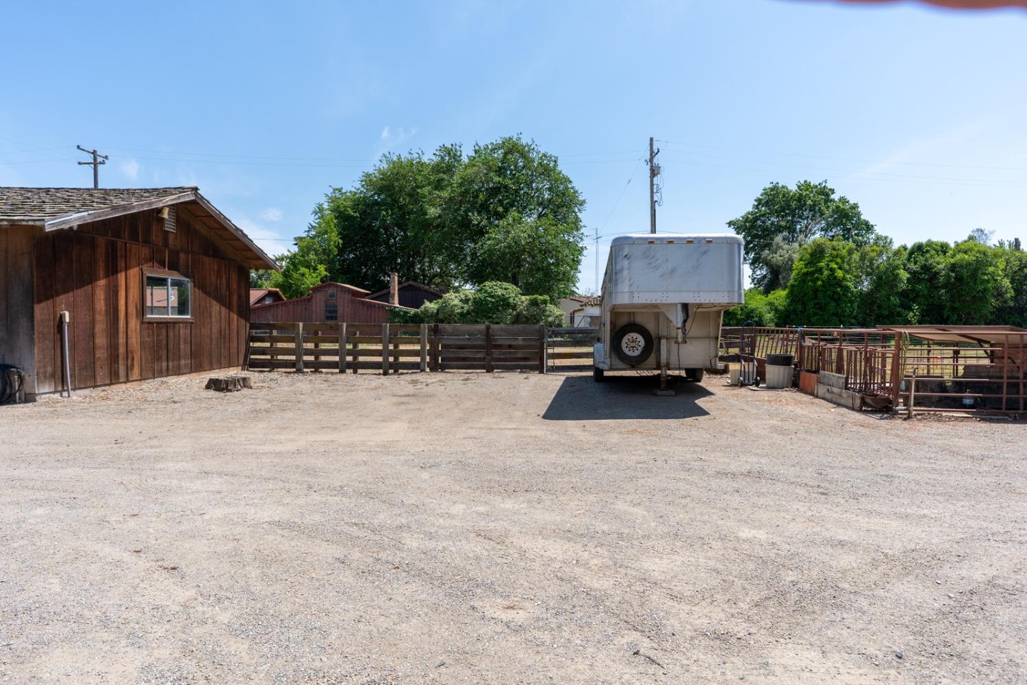 Gustine, California 95322, United States, 3 Bedrooms Bedrooms, ,3 BathroomsBathrooms,Residential,Active,127499