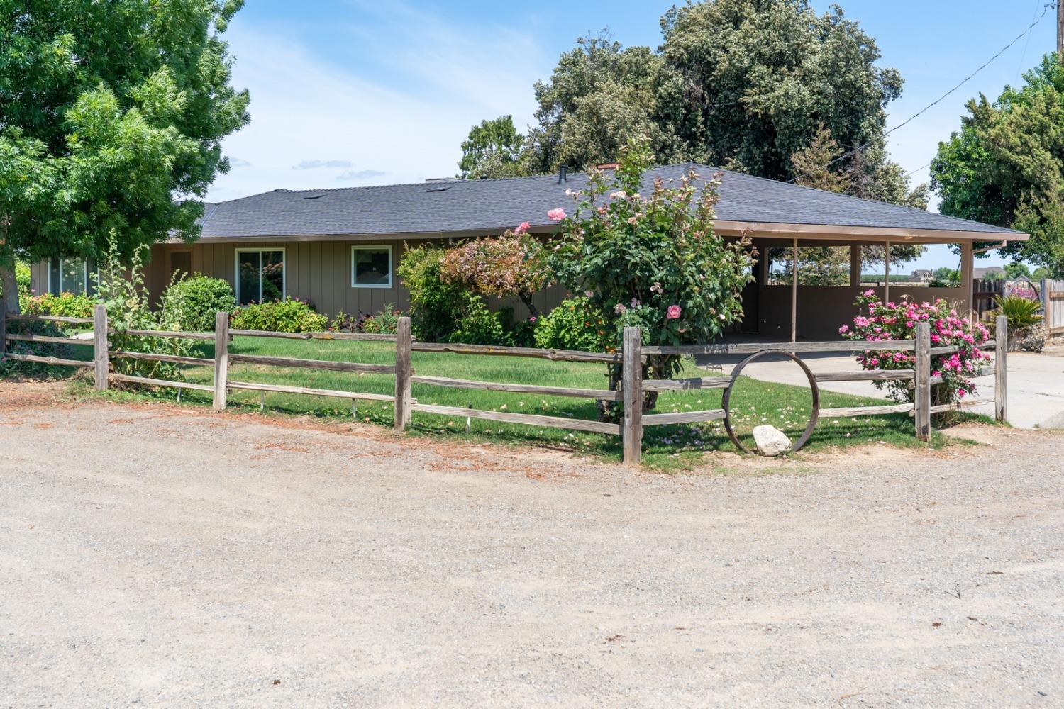 Gustine, California 95322, United States, 3 Bedrooms Bedrooms, ,3 BathroomsBathrooms,Residential,Active,127499