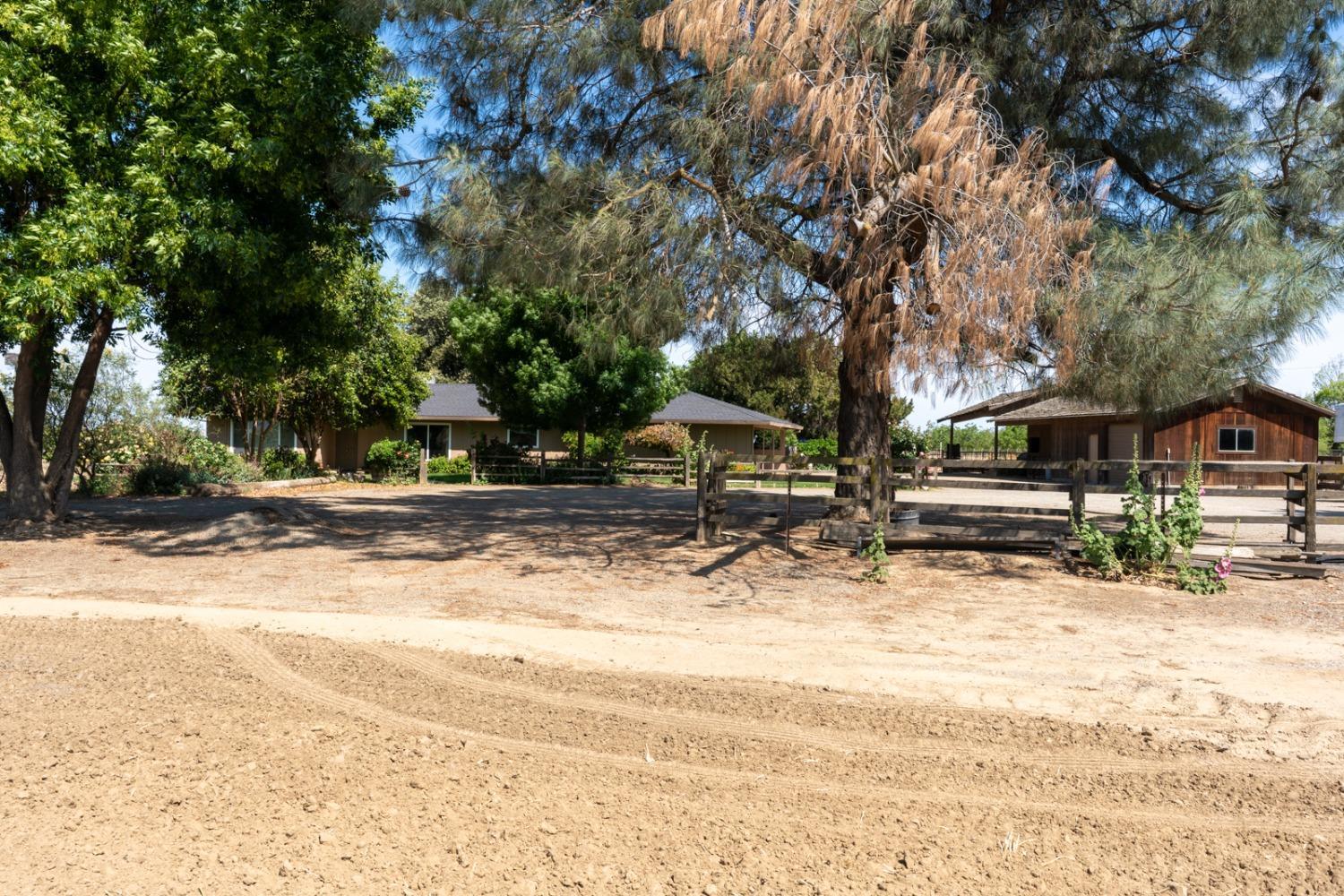 Gustine, California 95322, United States, 3 Bedrooms Bedrooms, ,3 BathroomsBathrooms,Residential,Active,127499