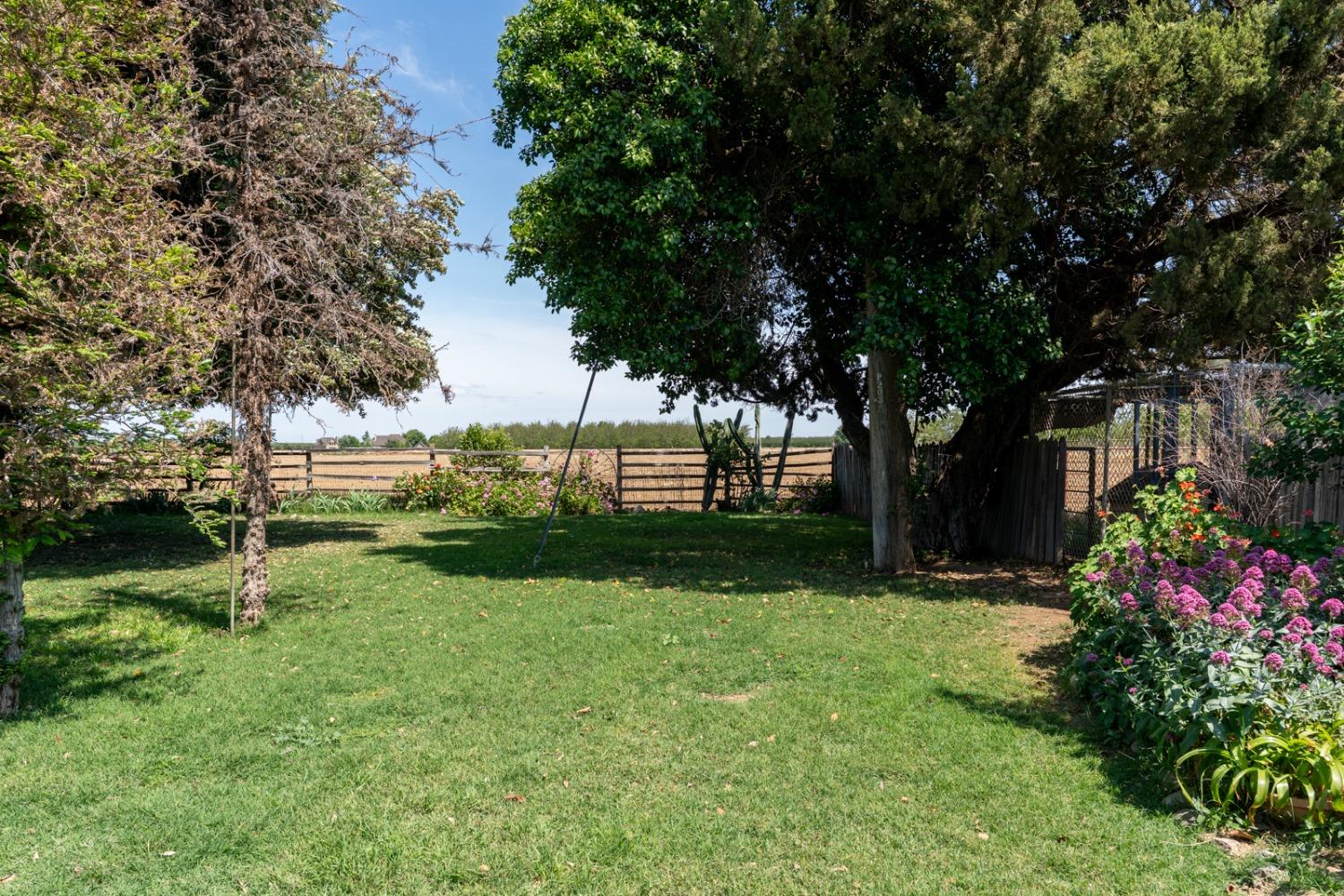 Gustine, California 95322, United States, 3 Bedrooms Bedrooms, ,3 BathroomsBathrooms,Residential,Active,127499