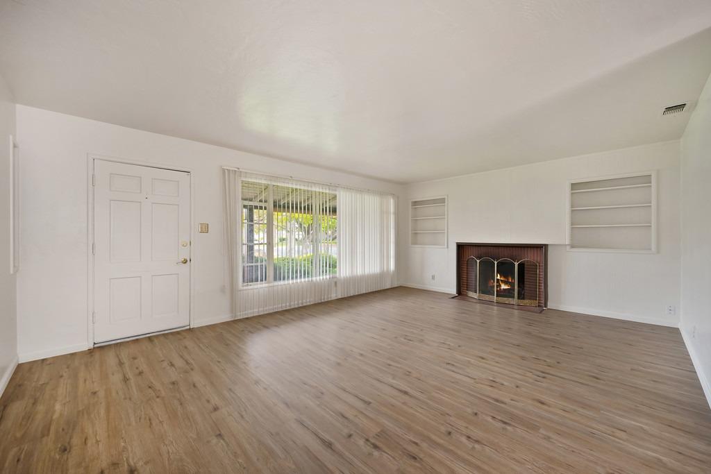 2442 Meadowbrook Road