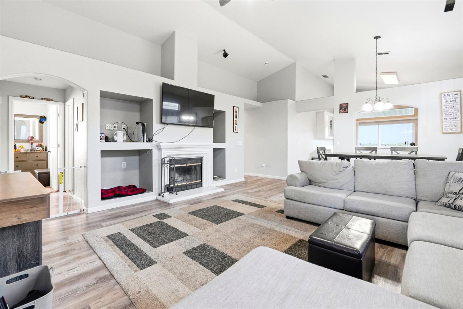 8154 Andante Drive