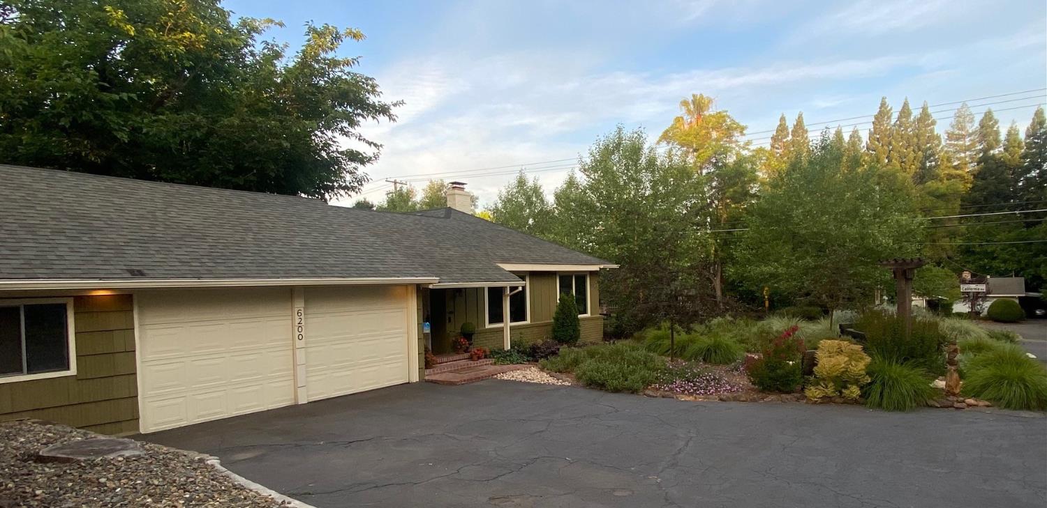 6200 Mahala Drive