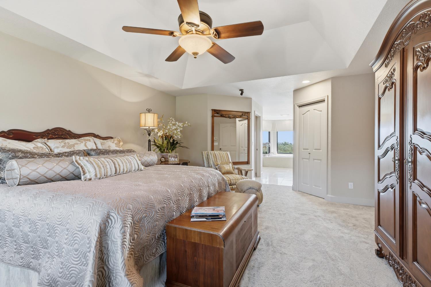 9000 Oak View Dr, Oakdale, CA, 95361, USA, 3 Bedrooms Bedrooms, ,4 BathroomsBathrooms,Residential,Active,9000 Oak View Dr,226038885