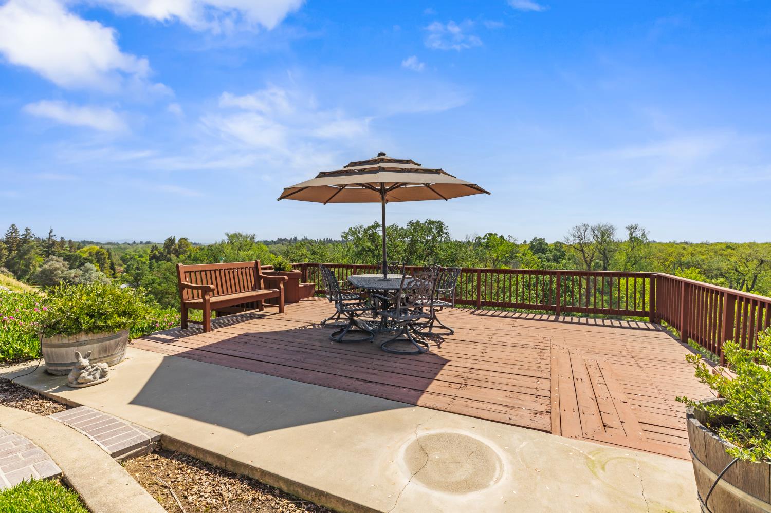 9000 Oak View Dr, Oakdale, CA, 95361, USA, 3 Bedrooms Bedrooms, ,4 BathroomsBathrooms,Residential,Active,9000 Oak View Dr,226038885