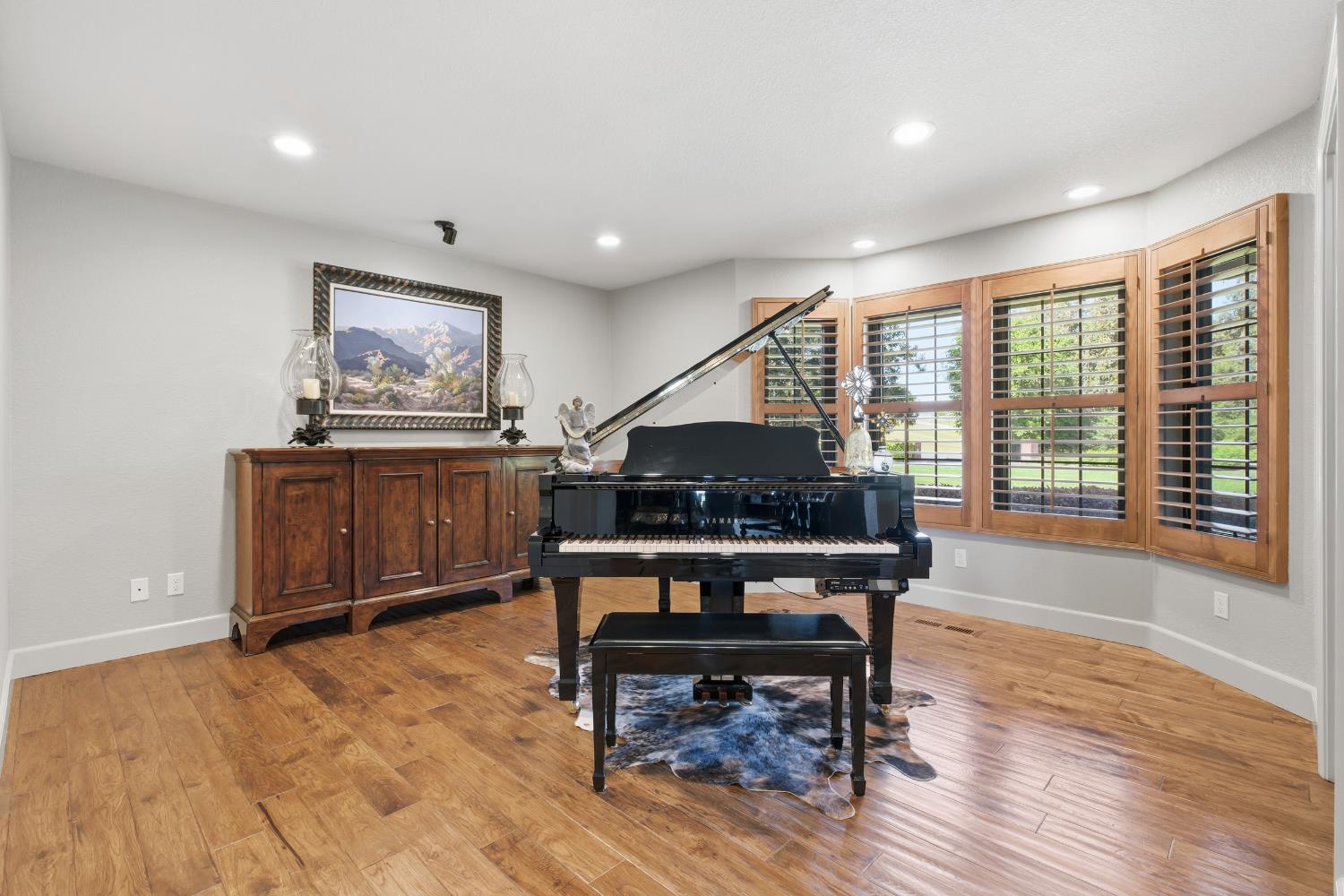 9000 Oak View Dr, Oakdale, CA, 95361, USA, 3 Bedrooms Bedrooms, ,4 BathroomsBathrooms,Residential,Active,9000 Oak View Dr,226038885