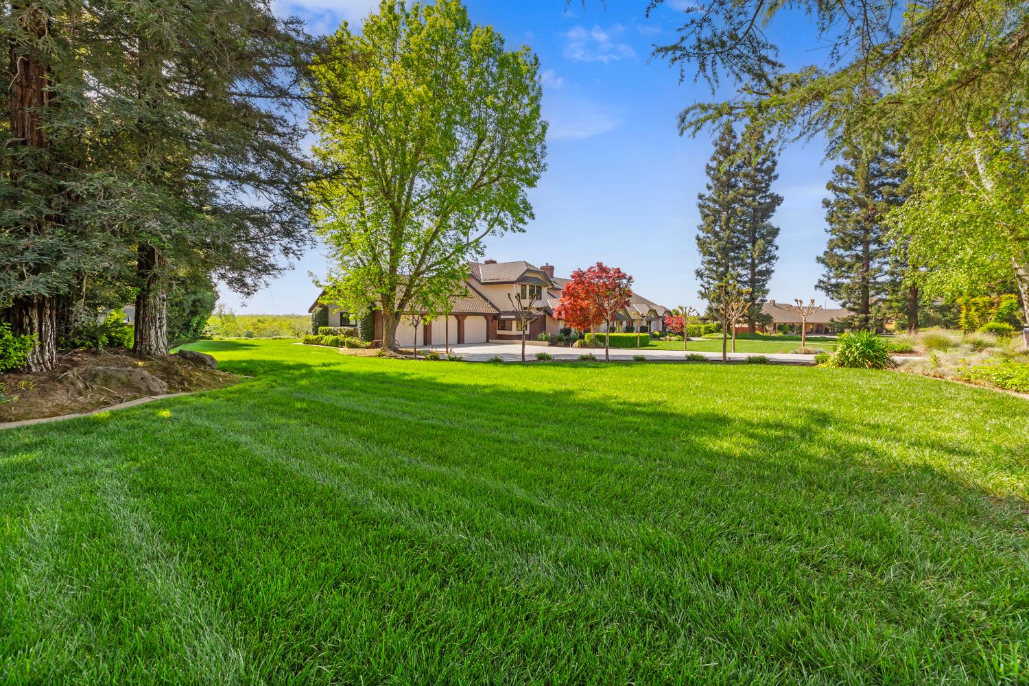 9000 Oak View Dr, Oakdale, CA, 95361, USA, 3 Bedrooms Bedrooms, ,4 BathroomsBathrooms,Residential,Active,9000 Oak View Dr,226038885