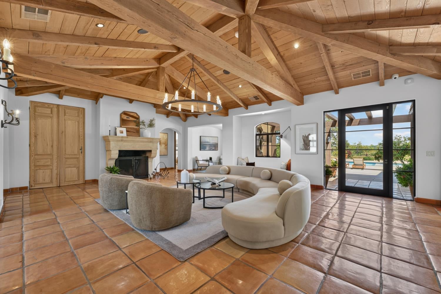 4873 Moreau Court