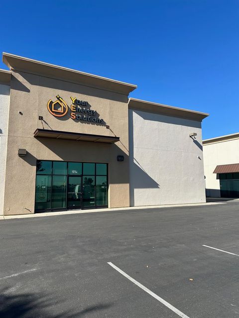 612 Commerce Court Manteca CA 95336