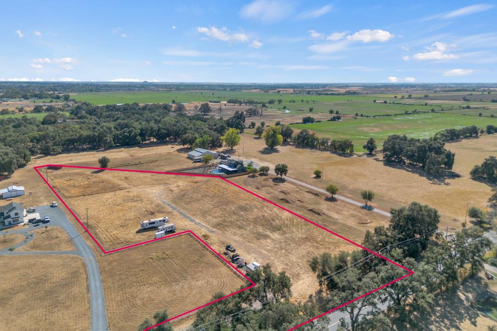 125 W Wise Road