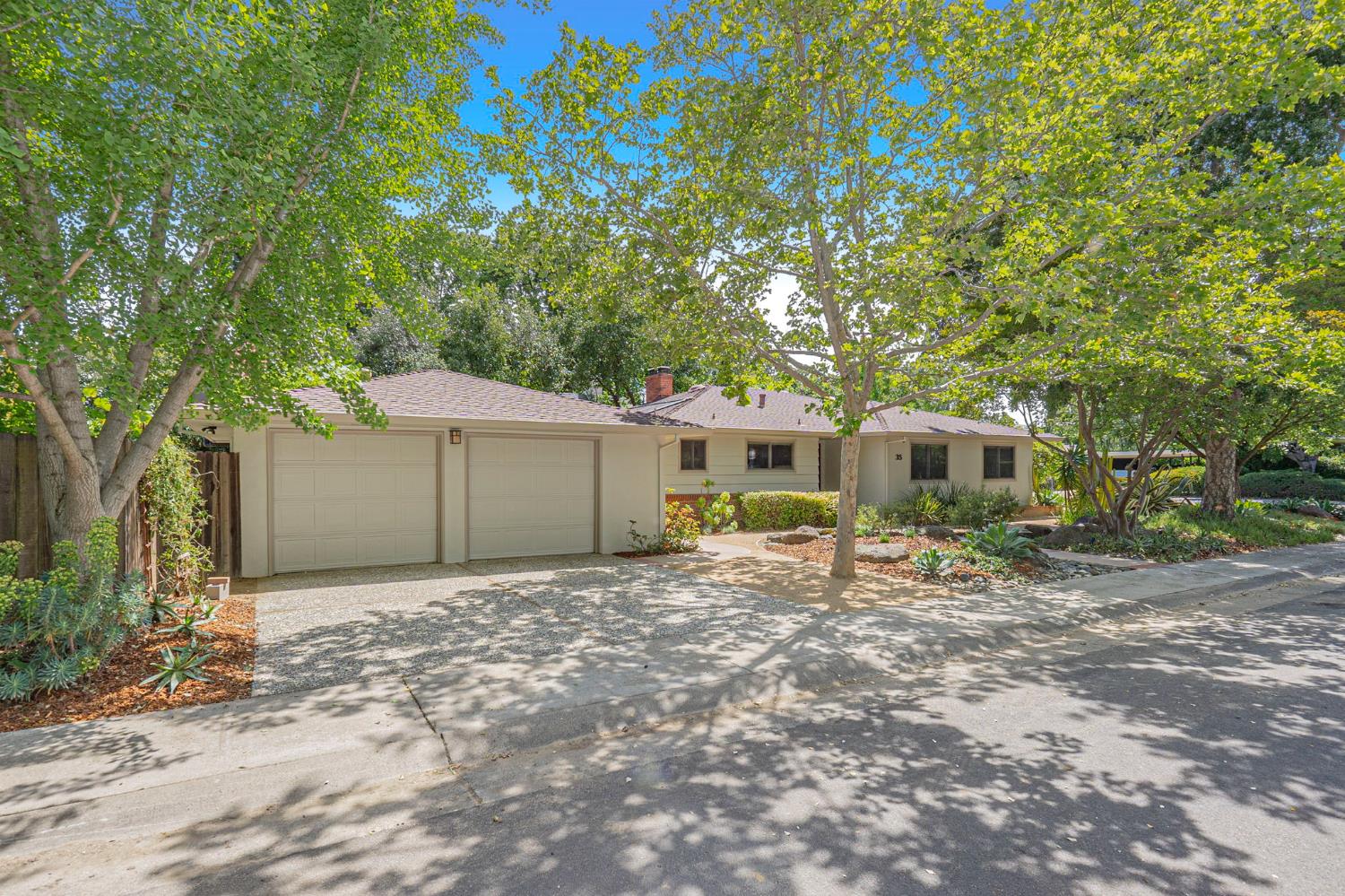 35 Parkside Drive